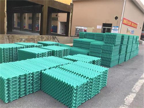 冷卻塔不停機(jī)怎么清洗,不停機(jī)可以清洗冷卻塔嗎
