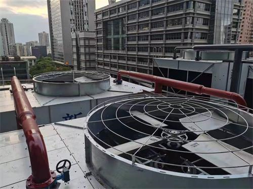 冷卻塔廠家:如何區(qū)分干式冷卻塔和濕式冷卻塔?(工業(yè)